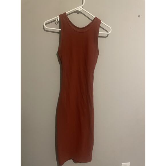 Lululemon Brunch and Back Dresssize 2 - Picture 3 of 8